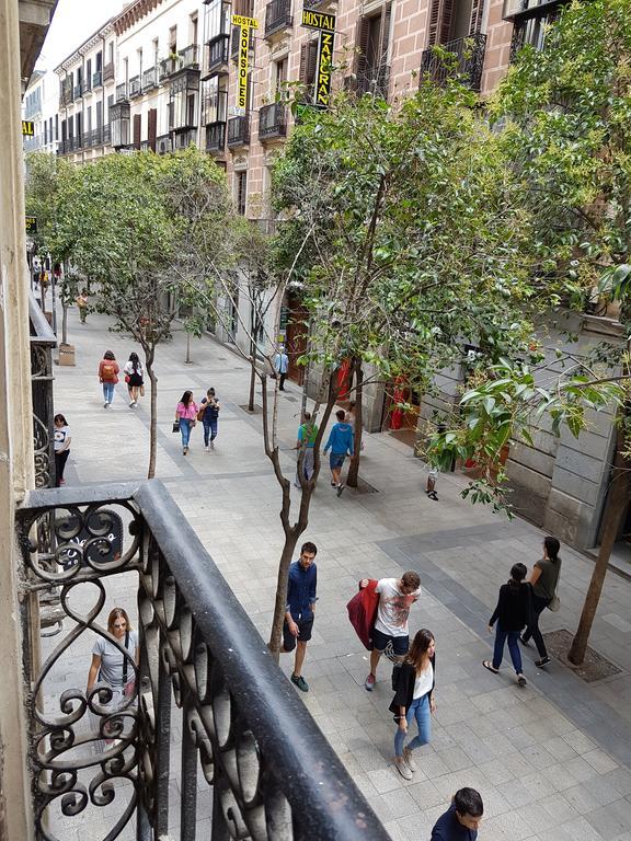 Estudio Grande Madrid Centro Exterior foto